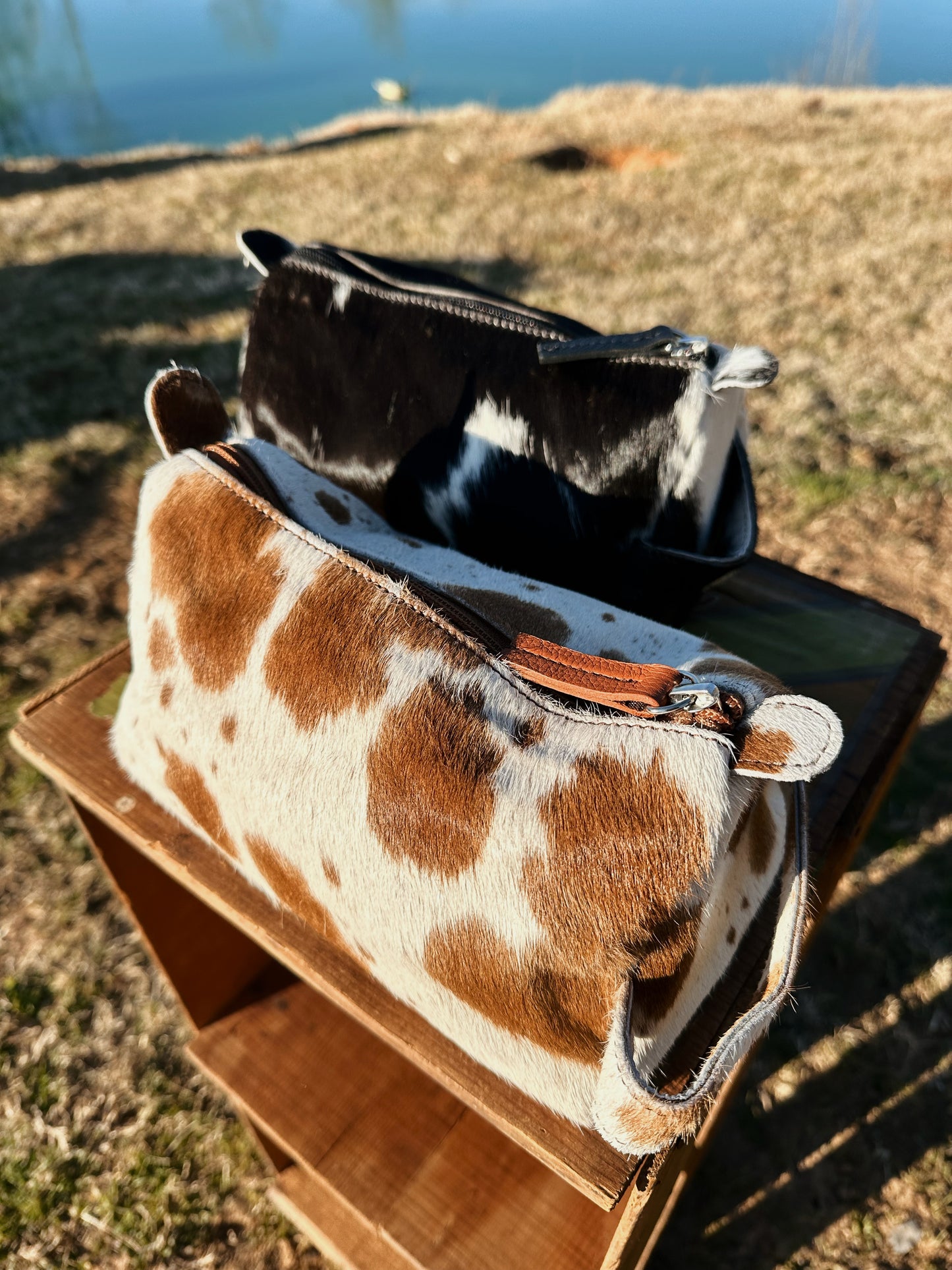Cowhide toiletry bag - brown
