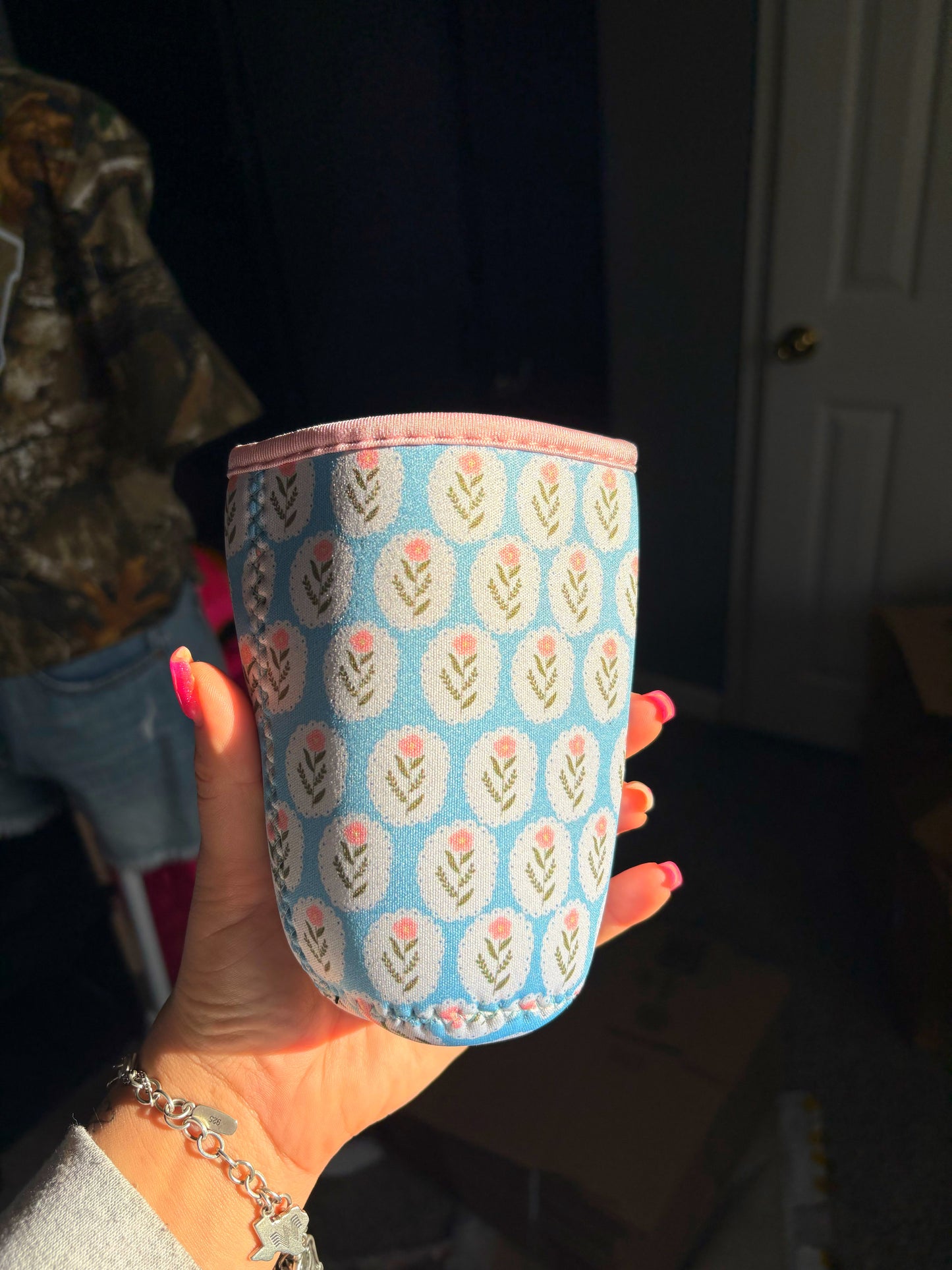 Lorretta Coffee sleeve
