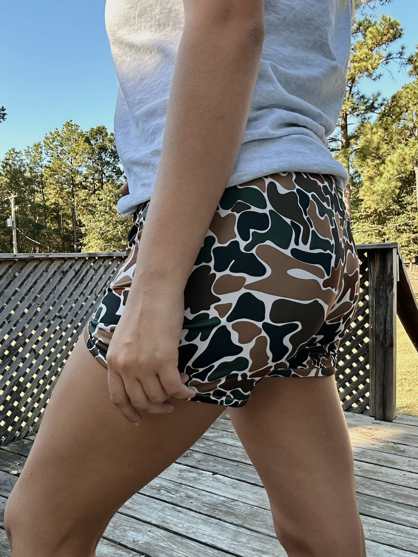 Duck Camo Highwasted Shorts