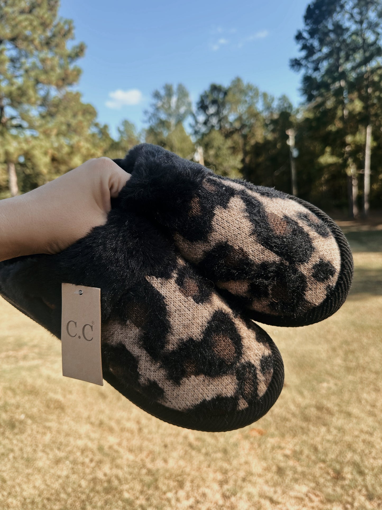 Leopard Fuzzy Slippers