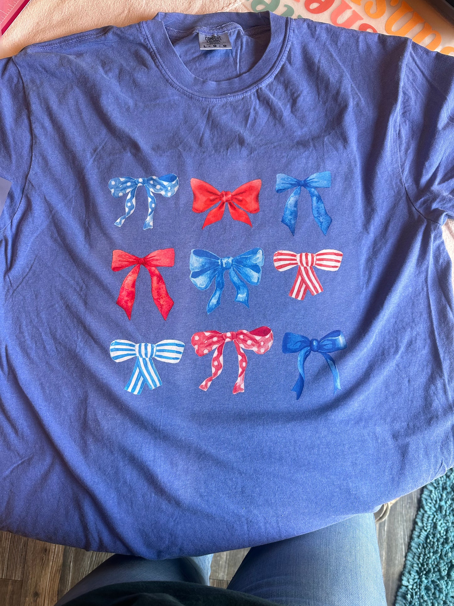 Red White & Blue bows tee