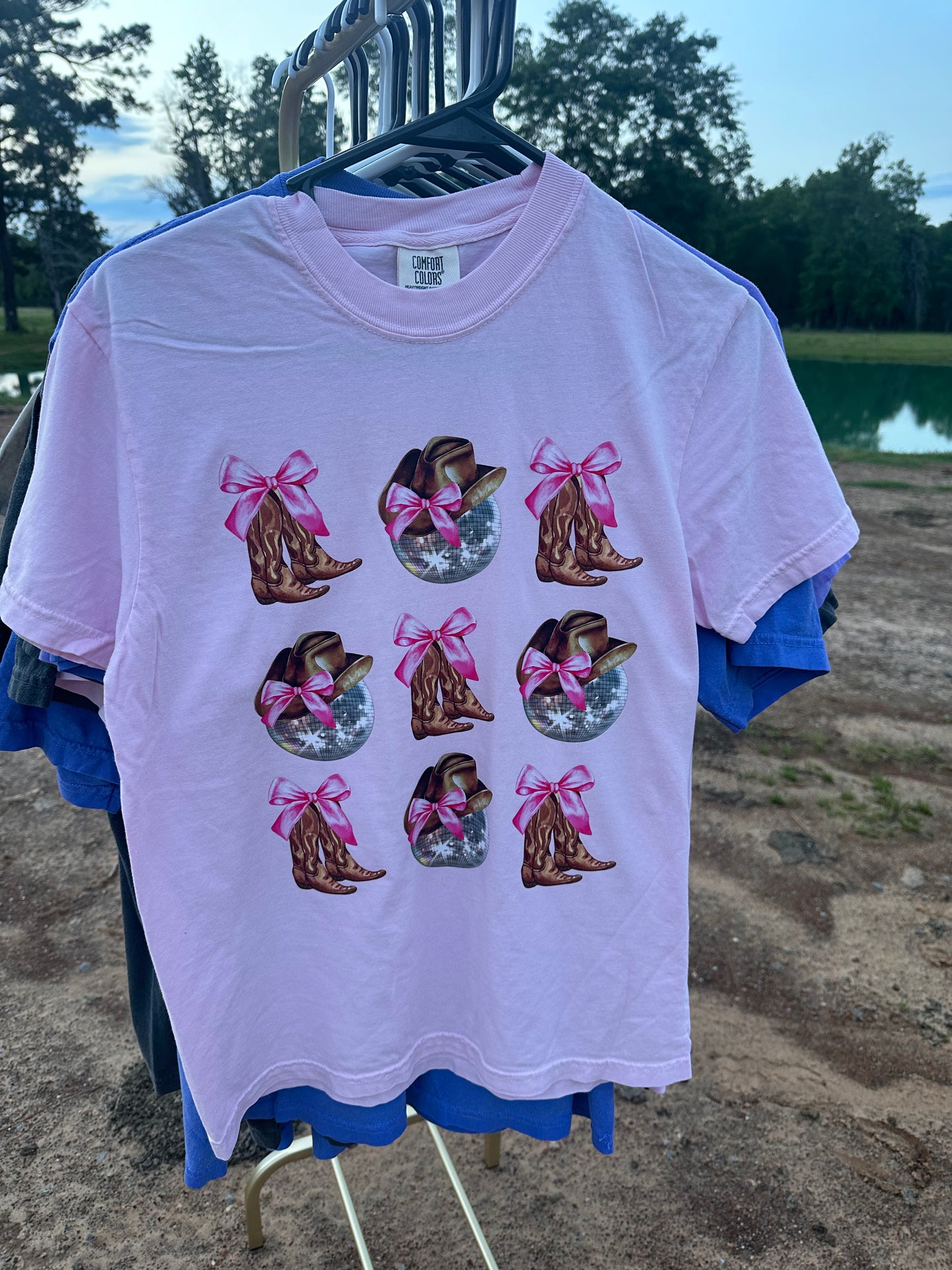 Pretty cowgirl tee