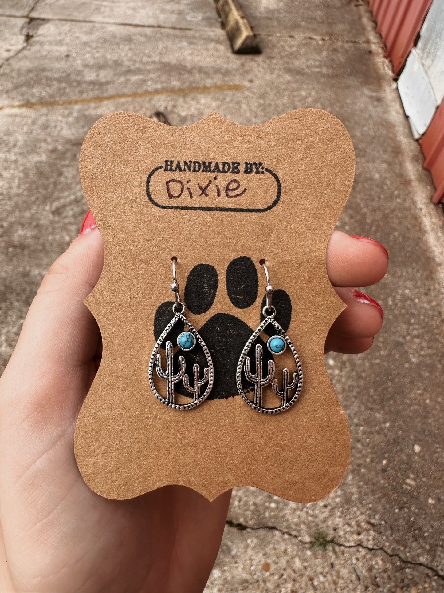 Cactus teardrop earrings